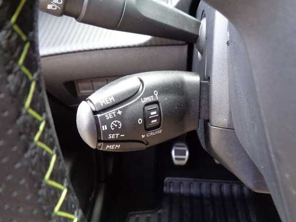 Peugeot 208 usata a Treviso (13)
