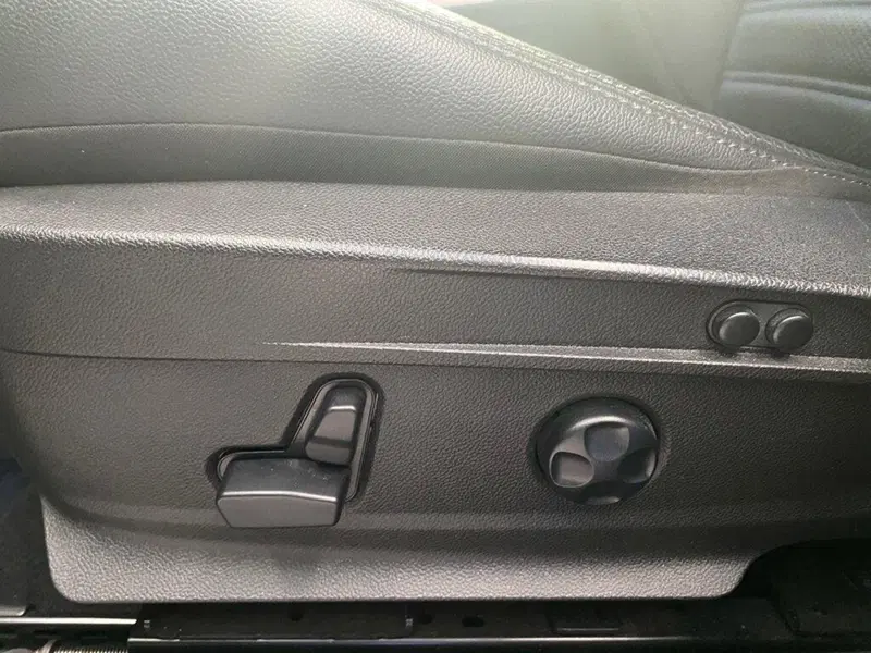 Alfa Romeo Stelvio usata a Torino (13)