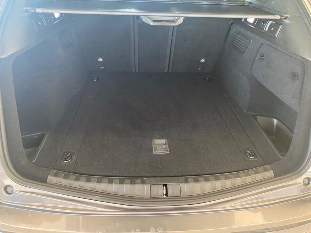 Alfa Romeo Stelvio usata a Torino (9)