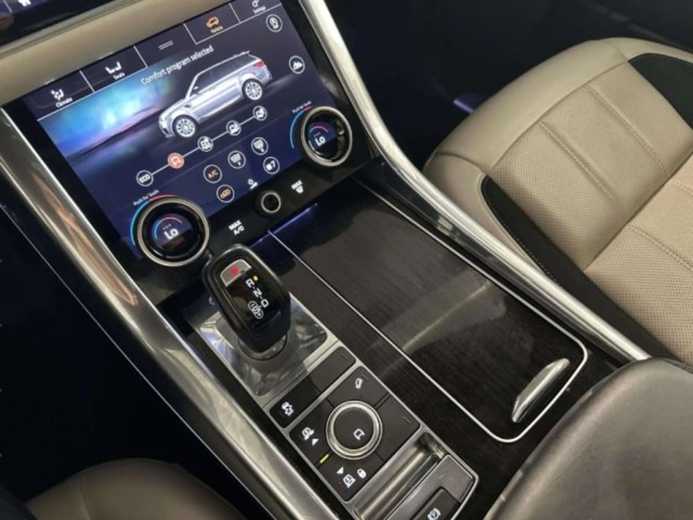 Land Rover Range Rover Sport usata a Siena (17)