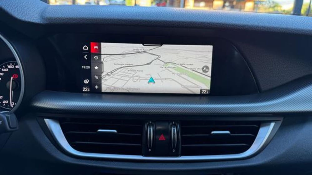 Alfa Romeo Stelvio usata a Roma (8)