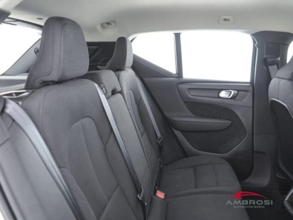 Volvo XC40 usata a Perugia (11)