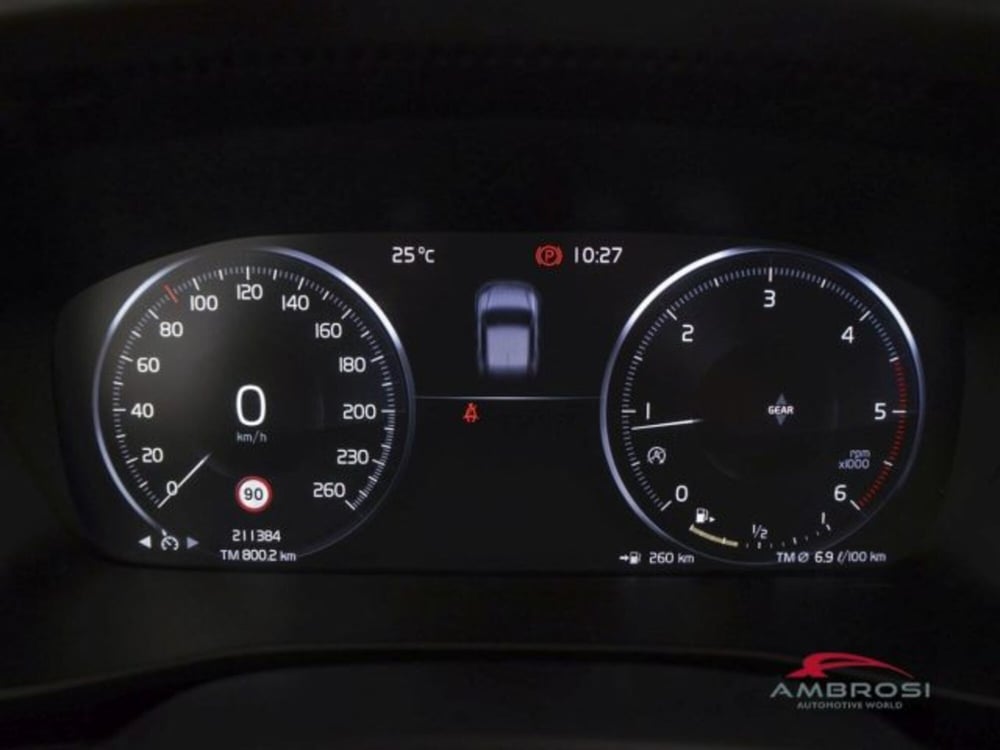 Volvo XC40 usata a Perugia (13)