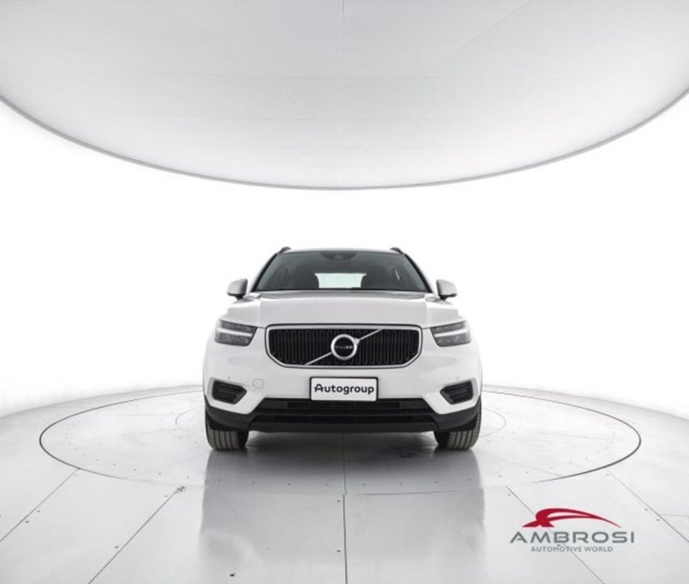Volvo XC40 usata a Perugia (5)