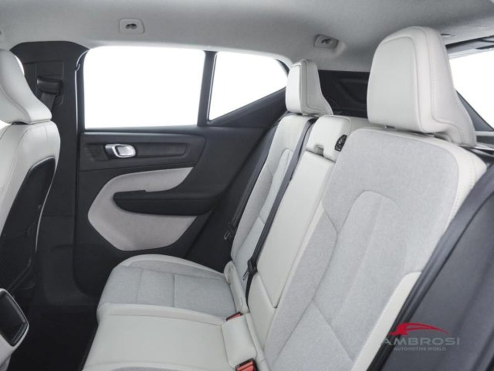 Volvo XC40 usata a Perugia (10)
