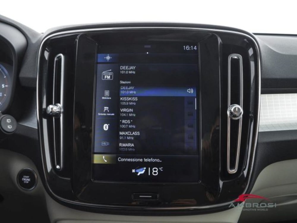 Volvo XC40 usata a Perugia (14)