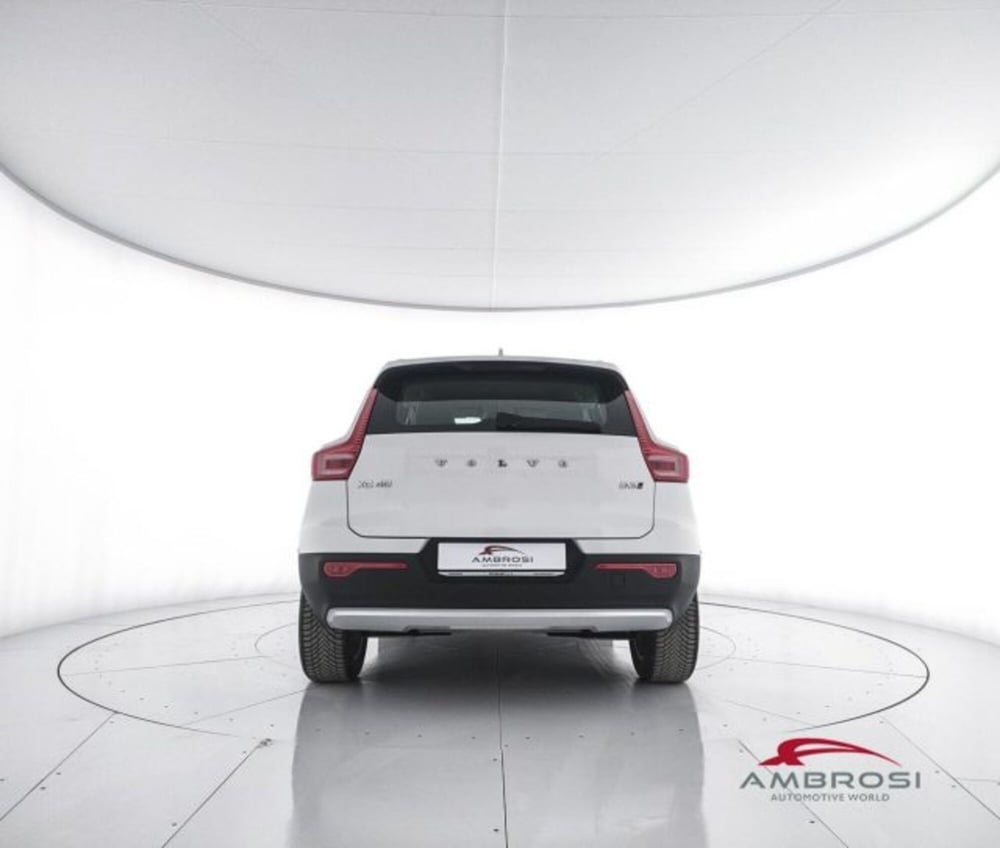 Volvo XC40 usata a Perugia (6)