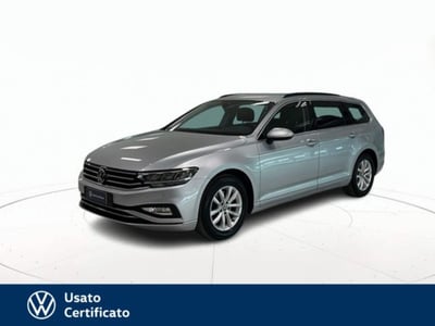 Volkswagen Passat Variant 2.0 TDI DSG Business BlueMotion Tech del 2022 usata a Arzignano