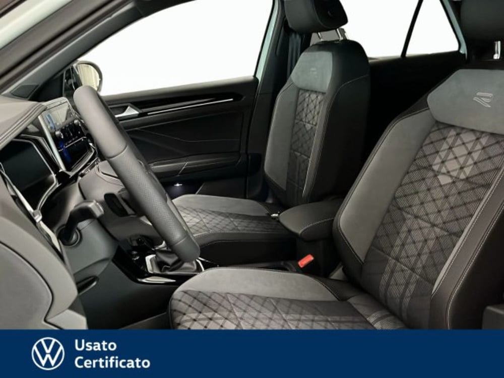 Volkswagen T-Roc nuova a Vicenza (12)