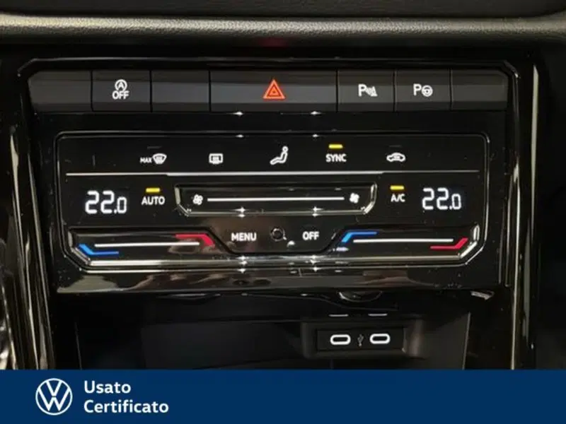Volkswagen T-Roc usata a Vicenza (14)