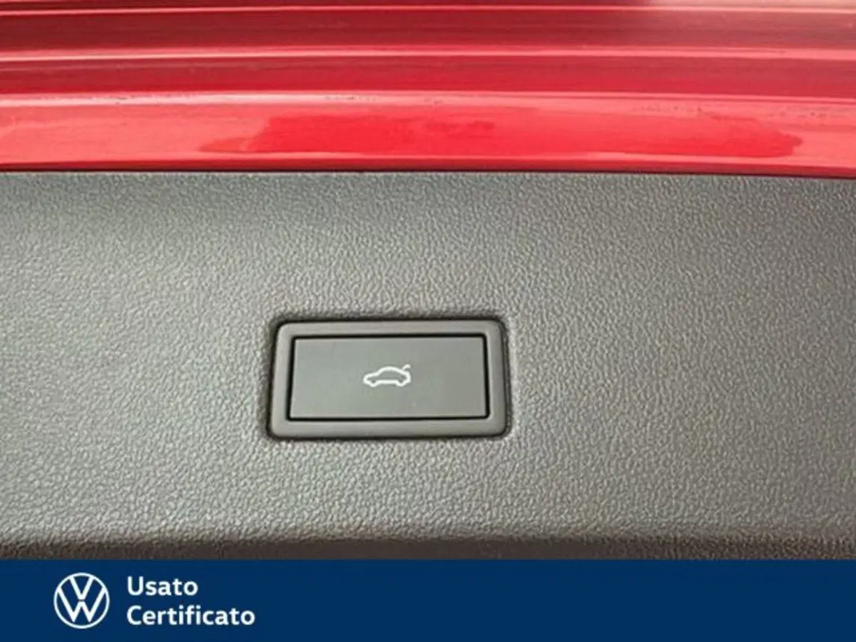 Volkswagen T-Roc usata a Vicenza (20)