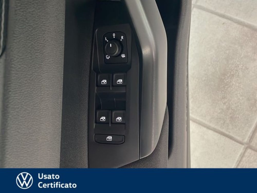 Volkswagen Polo nuova a Vicenza (15)
