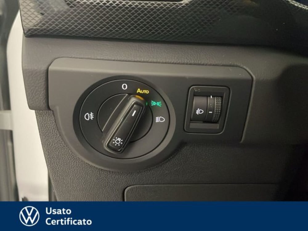 Volkswagen T-Cross nuova a Vicenza (15)
