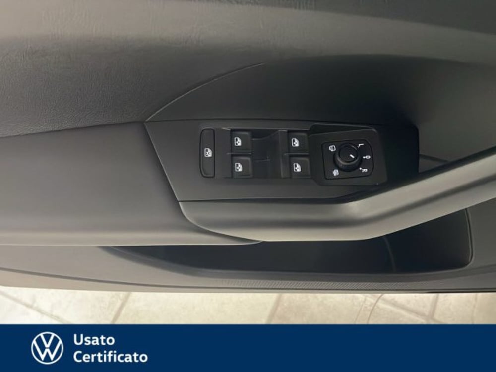 Volkswagen T-Cross nuova a Vicenza (16)