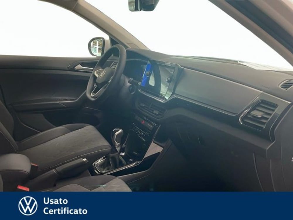 Volkswagen T-Cross nuova a Vicenza (6)