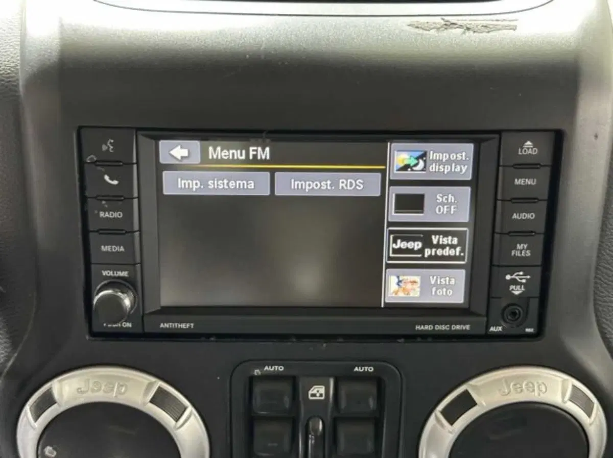 Jeep Wrangler Unlimited usata a Sondrio (18)