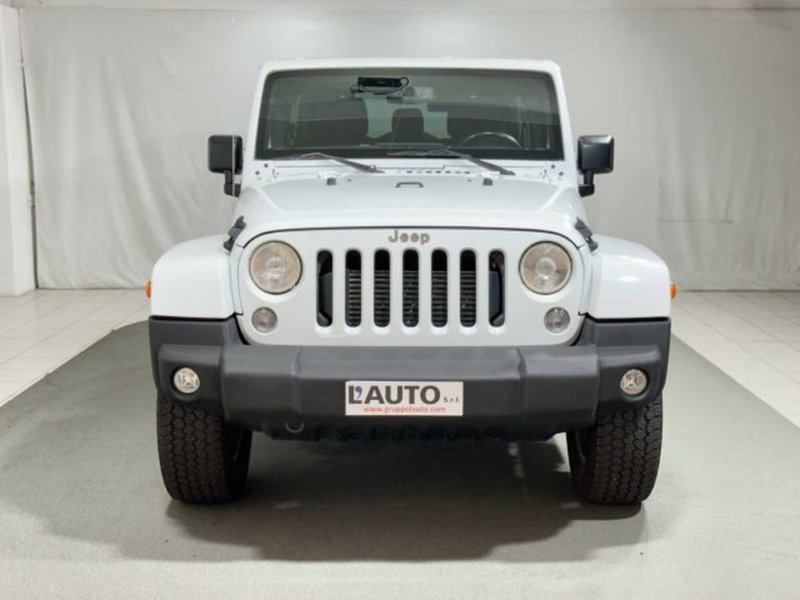 Jeep Wrangler Unlimited usata a Sondrio (8)