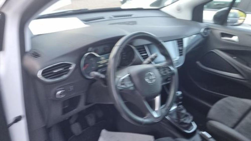 Opel Crossland usata a Savona (13)