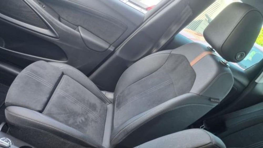 Opel Crossland usata a Savona (17)