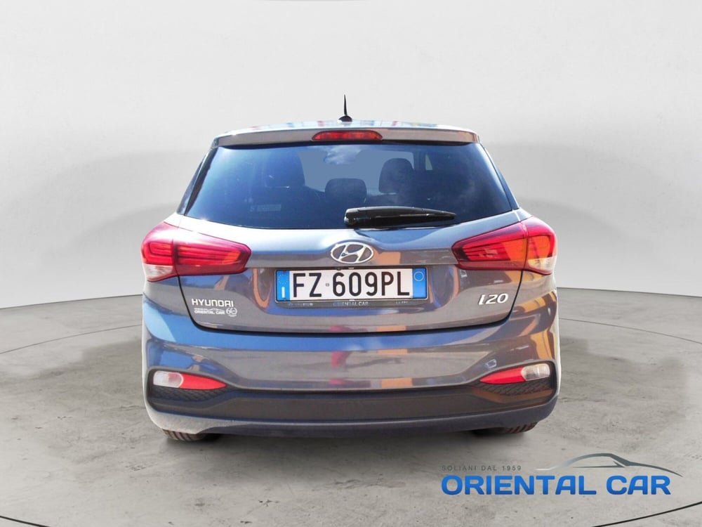 Hyundai i20 usata a La Spezia (6)