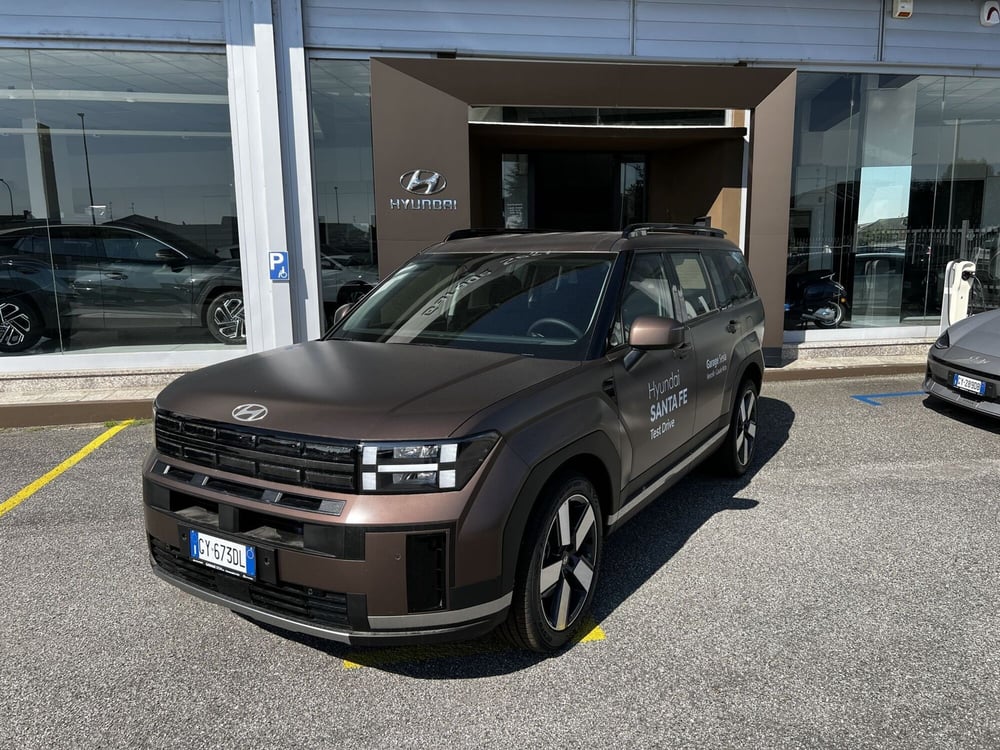 Hyundai Santa Fe nuova a Vercelli