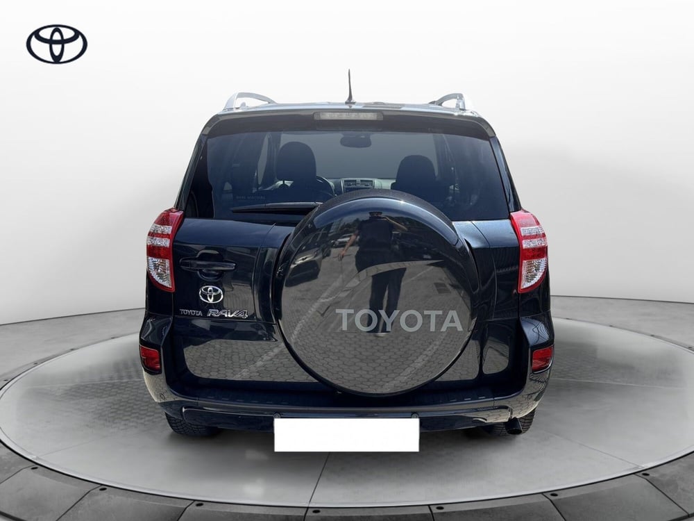 Toyota Rav4 usata a Como (4)