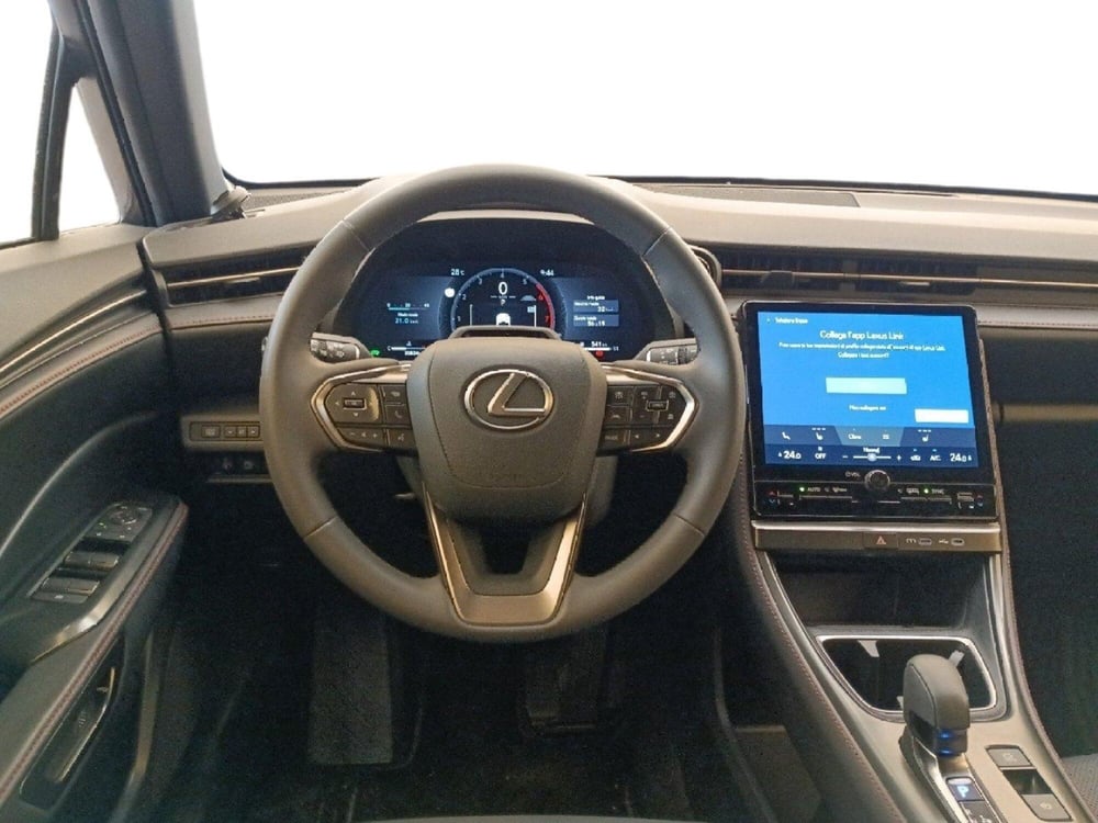 Lexus LBX usata a Milano (10)