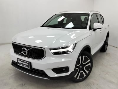 Volvo XC40 B4 AWD Geartronic Momentum Pro del 2020 usata a Lurate Caccivio