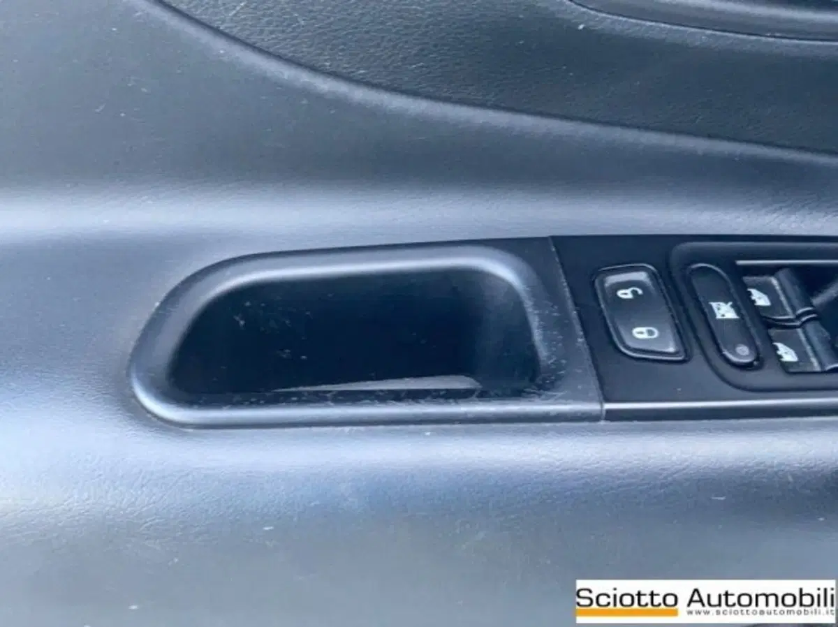 Jeep Renegade usata a Messina (12)