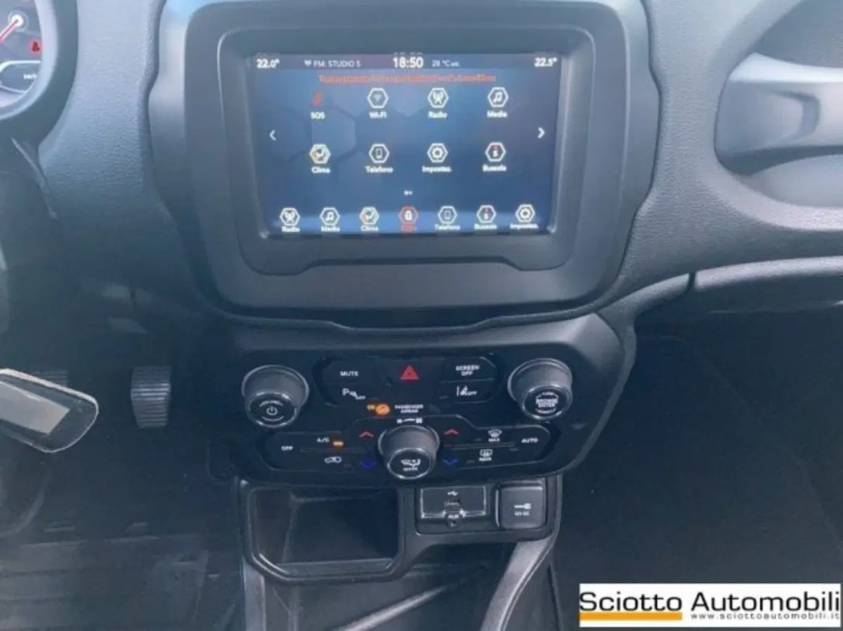 Jeep Renegade usata a Messina (16)