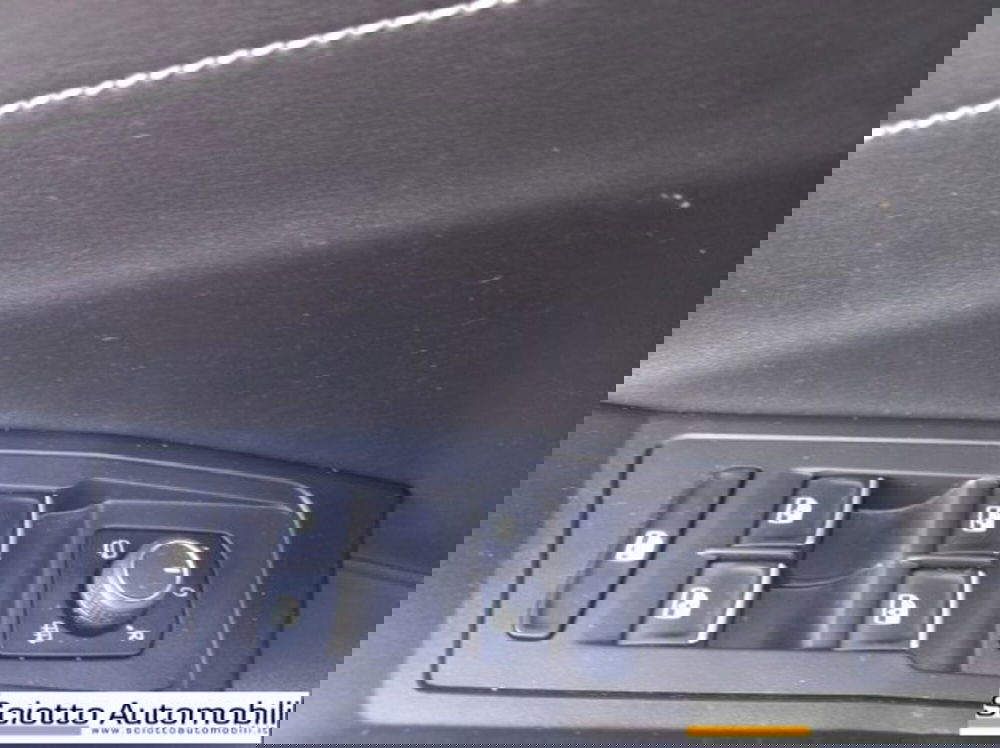 Volkswagen T-Roc usata a Messina (12)