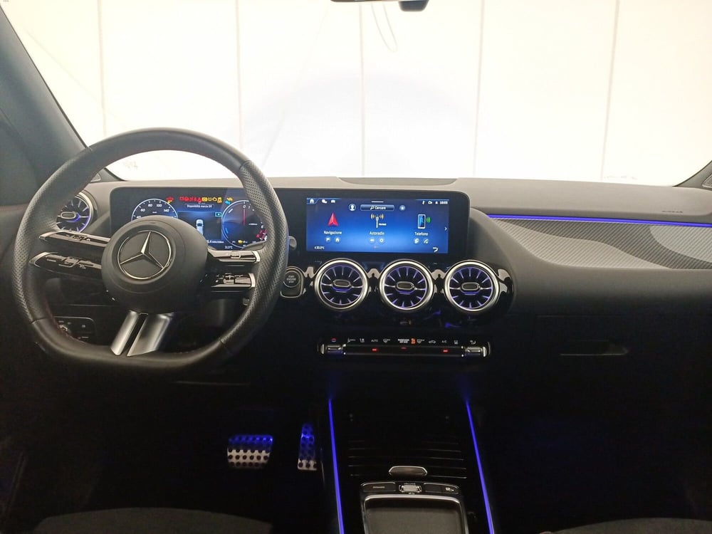 Mercedes-Benz GLA SUV usata a Lecce (10)