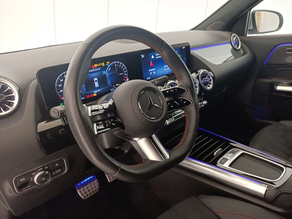 Mercedes-Benz GLA SUV usata a Lecce (5)