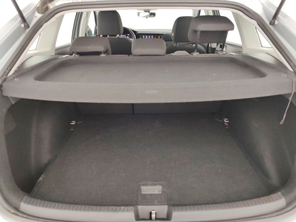 Volkswagen Taigo usata a Massa-Carrara (16)