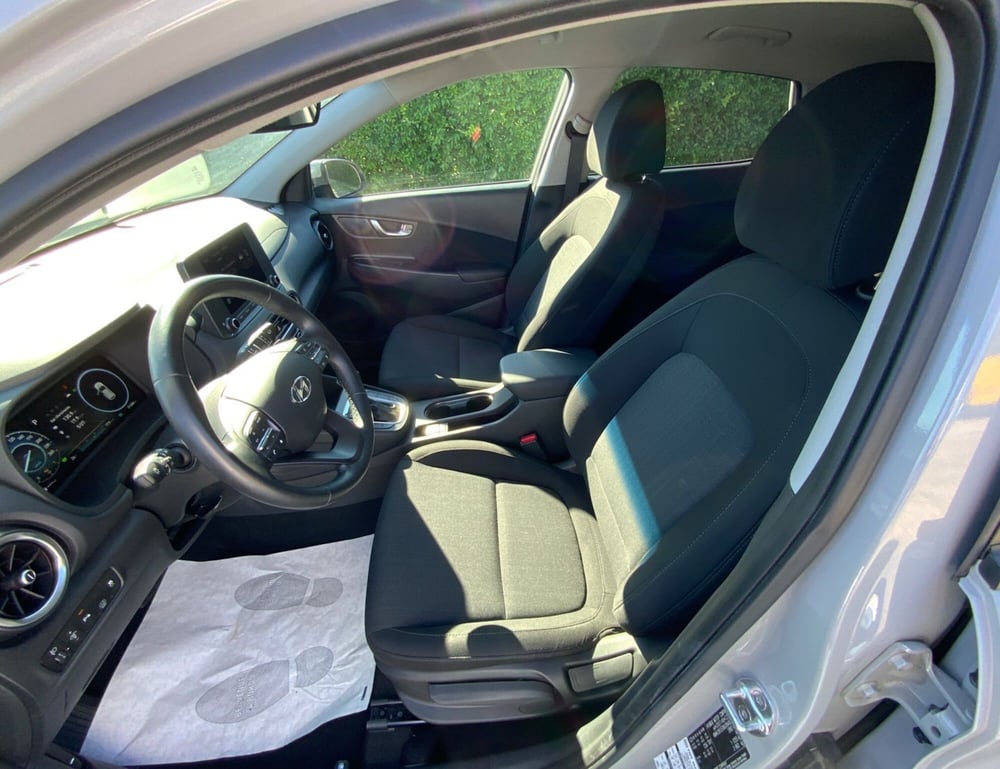 Hyundai Kona usata a Perugia (9)