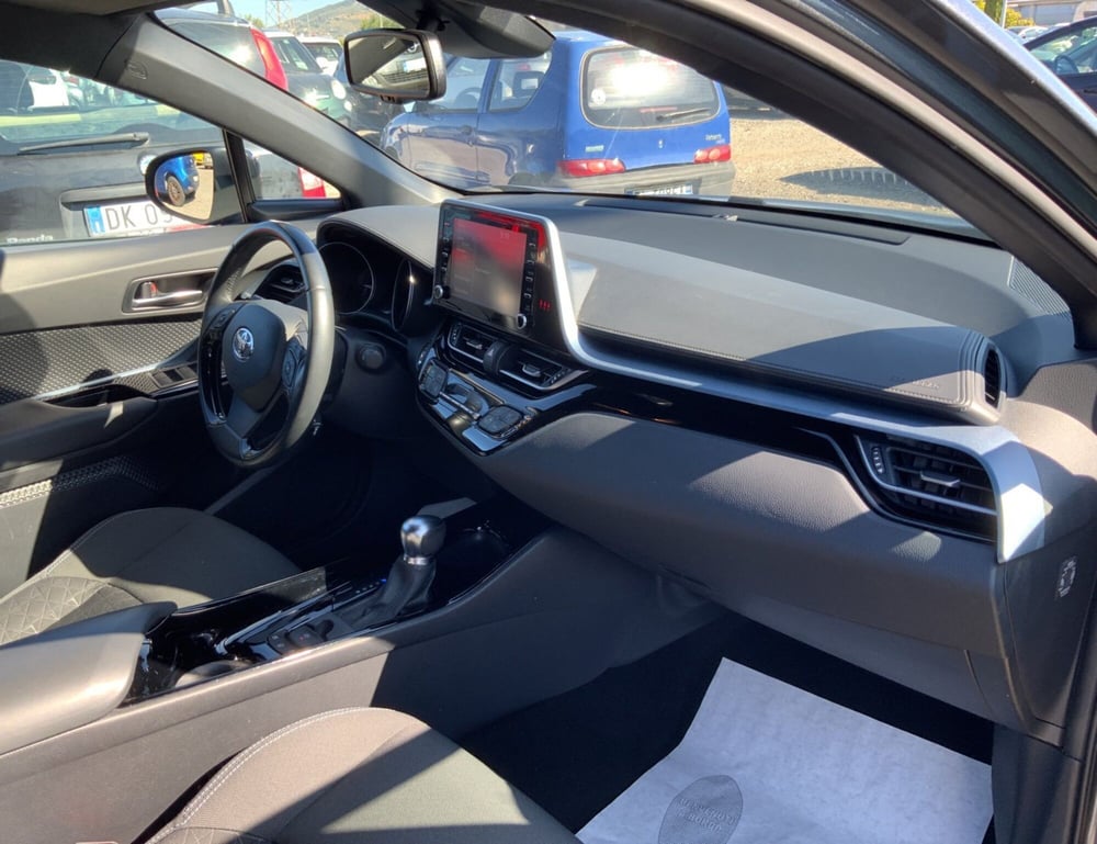 Toyota Toyota C-HR usata a Perugia (9)