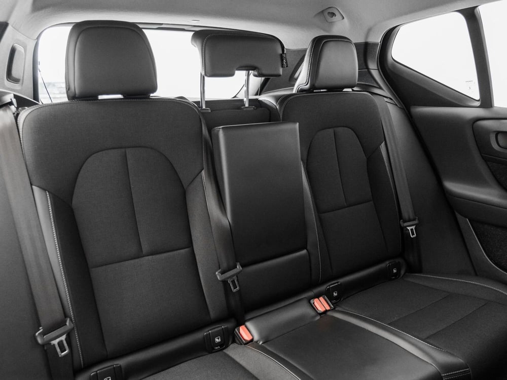 Volvo XC40 usata a Prato (18)