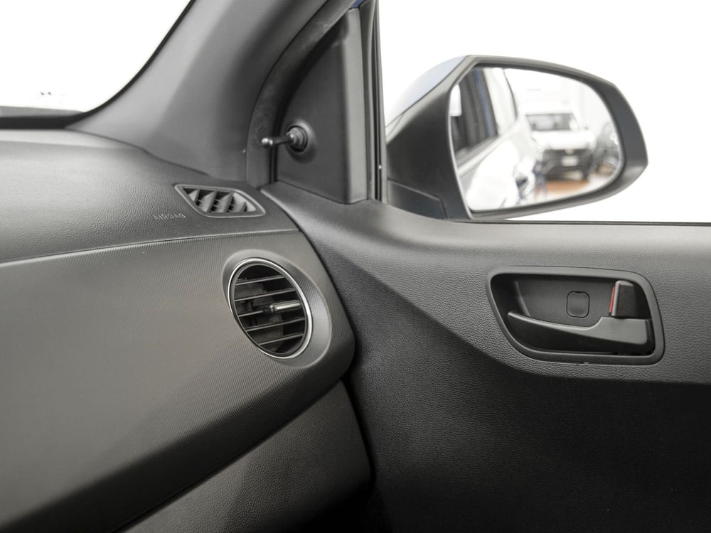 Hyundai i10 usata a Prato (13)