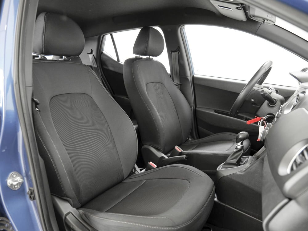 Hyundai i10 usata a Prato (14)
