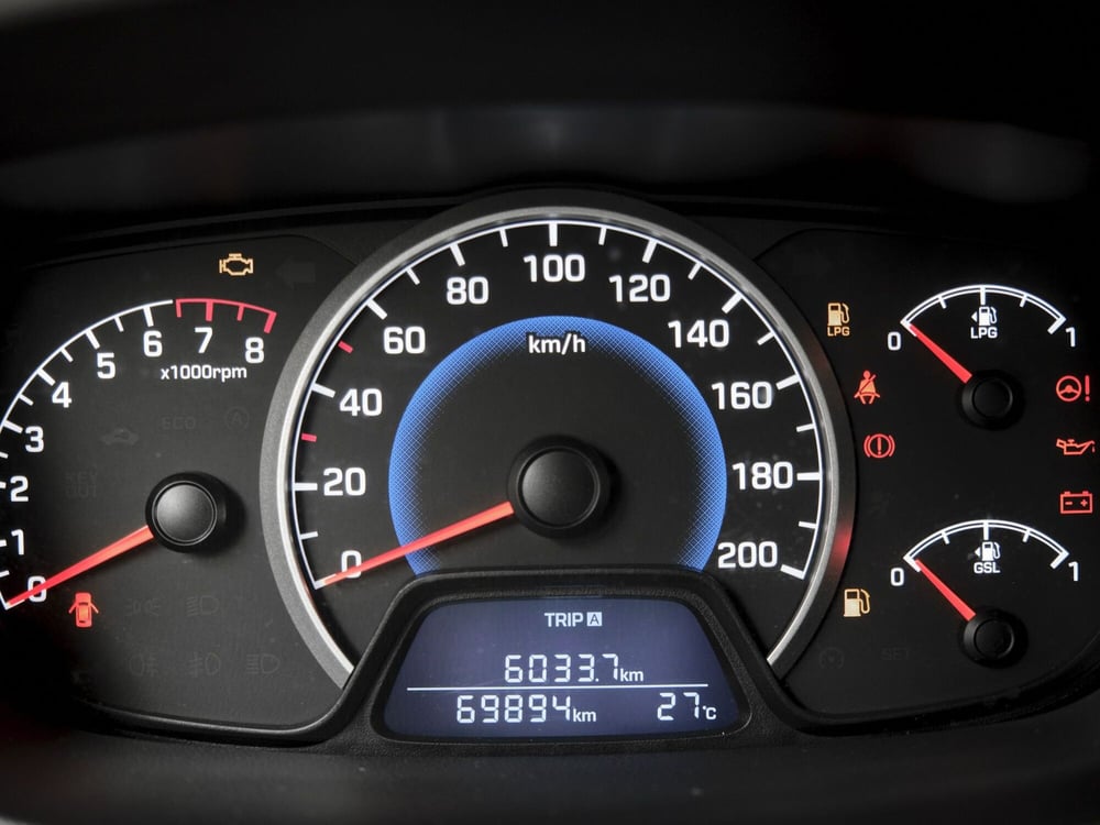 Hyundai i10 usata a Prato (8)
