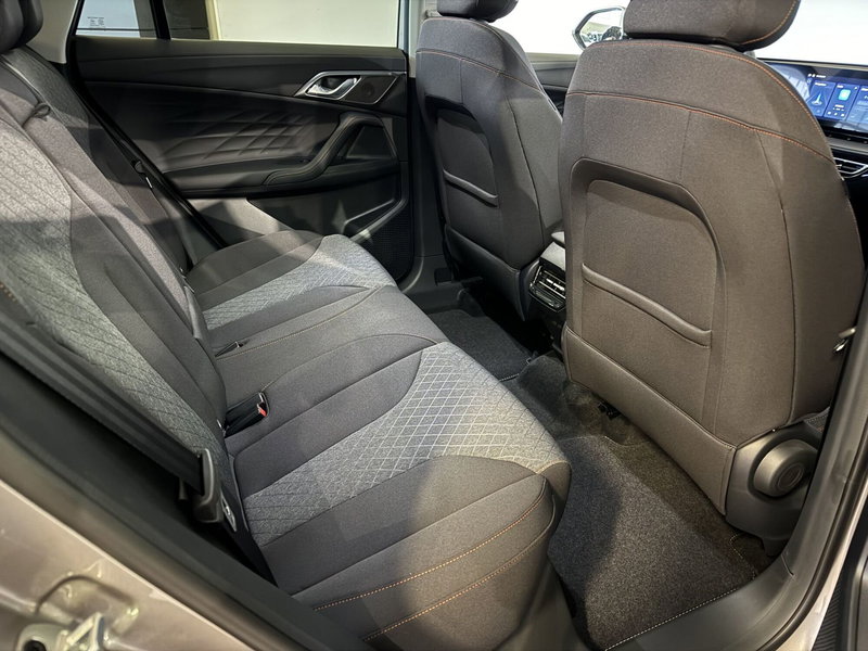 Mg HS nuova a Milano (17)