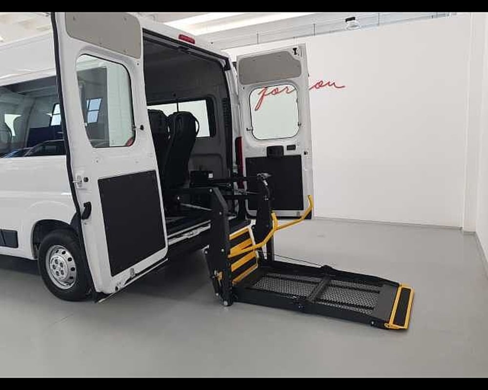 Peugeot Boxer Furgone nuova a Milano (11)