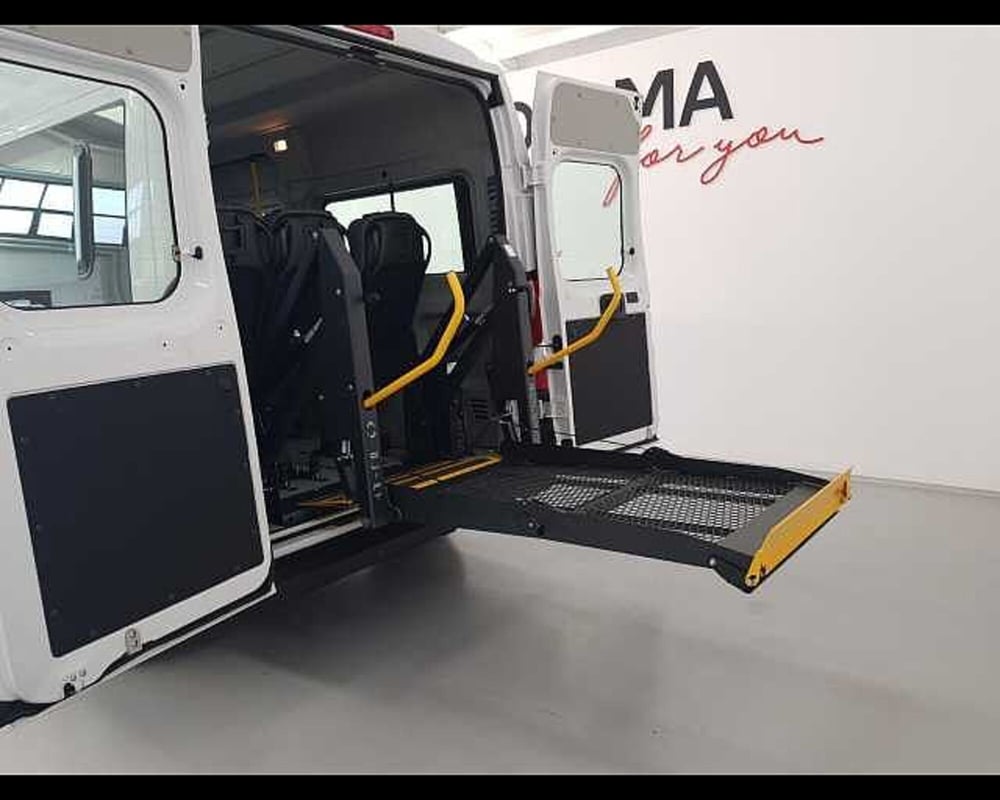 Peugeot Boxer Furgone nuova a Milano (13)