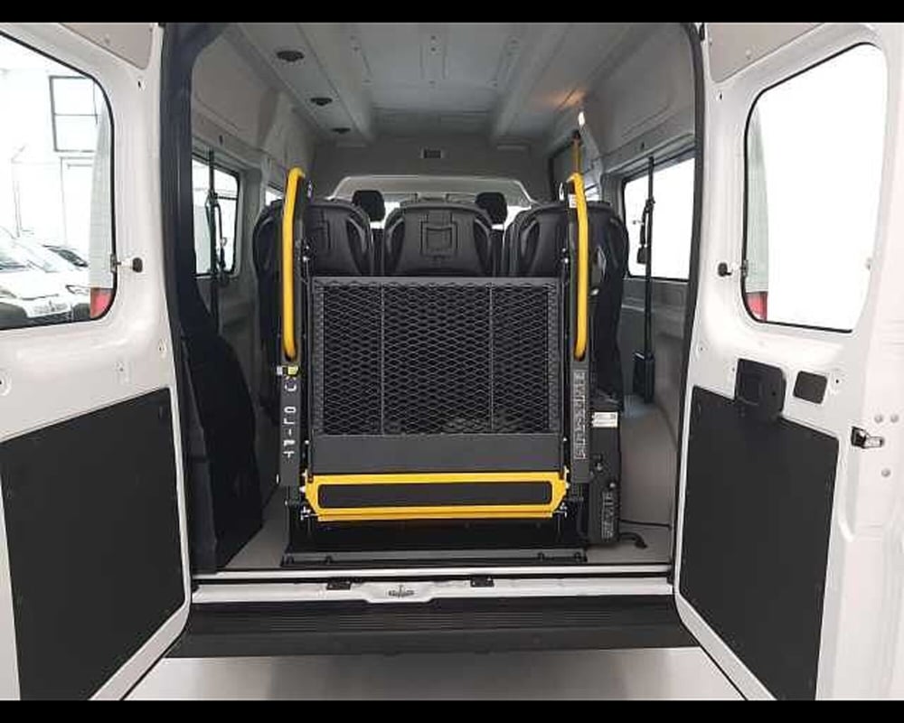 Peugeot Boxer Furgone nuova a Milano (8)
