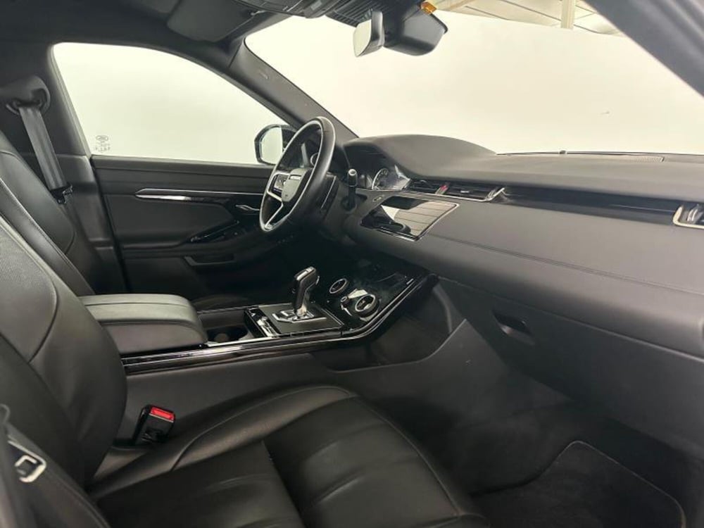 Land Rover Range Rover Evoque usata a Venezia (3)