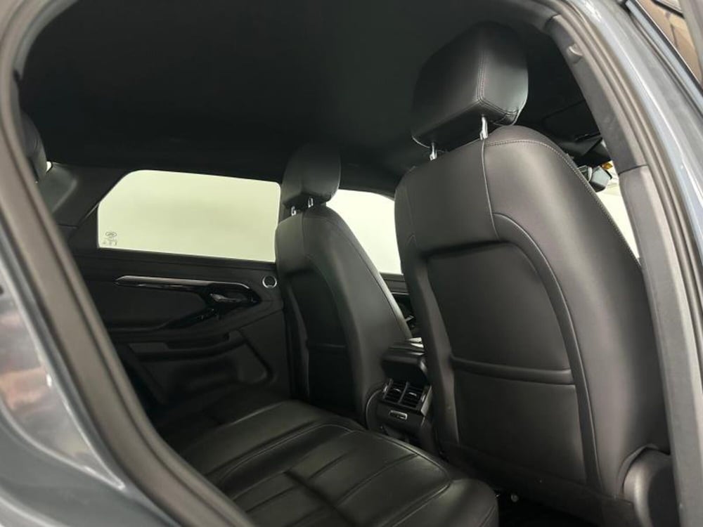 Land Rover Range Rover Evoque usata a Venezia (5)
