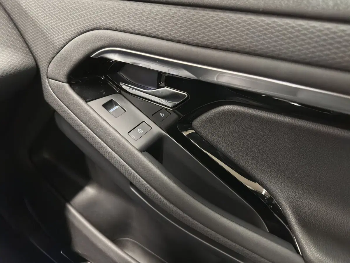 Land Rover Range Rover Evoque usata a Milano (18)