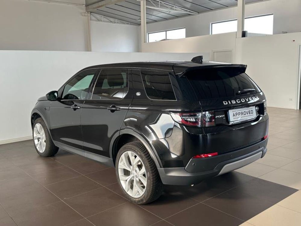 Land Rover Discovery Sport usata a Venezia (2)