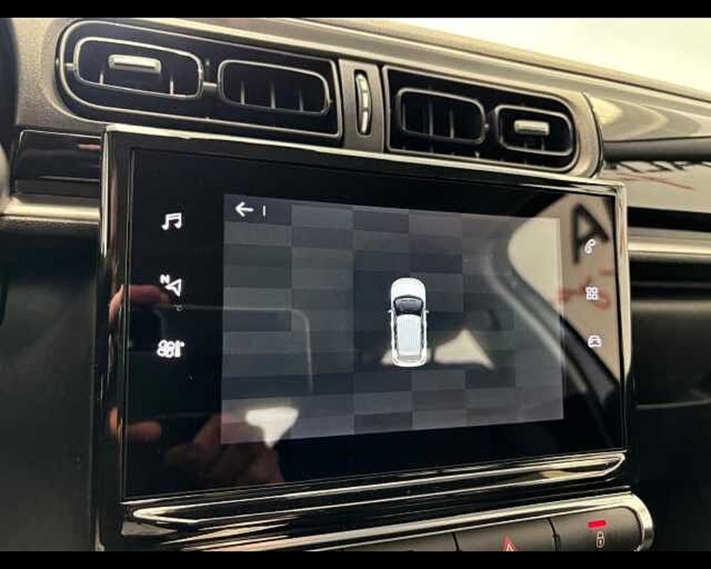 Citroen C3 nuova a Milano (10)