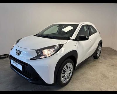 Toyota Aygo X 1.0 Active 72cv nuova a Solaro